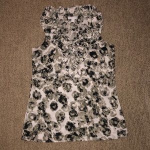 New York and Co. tank